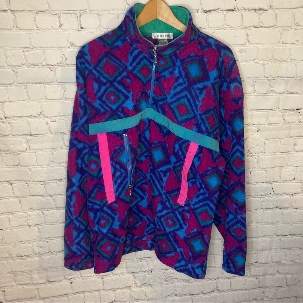 Janeve fleece